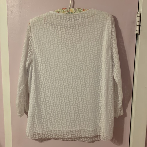 3/25$?TanJay petite top - Picture 6 of 7